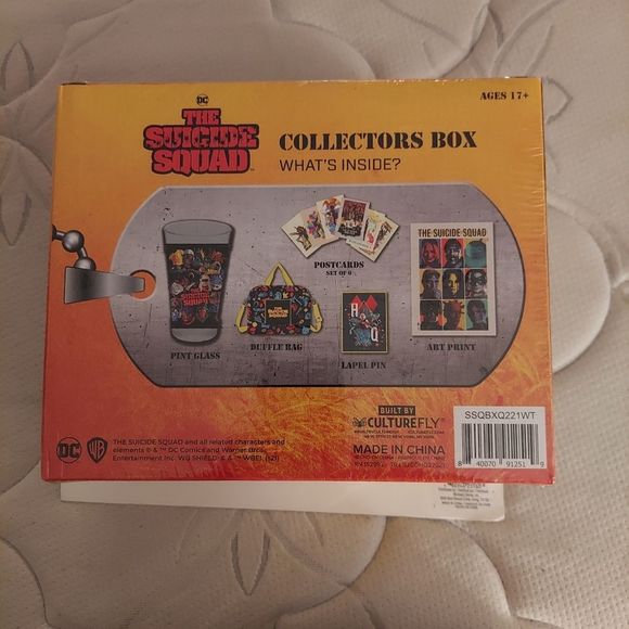Rare- DC Comics The Suicide Squad Collector Box – 5 Collectible Items - Picture 5 of 8